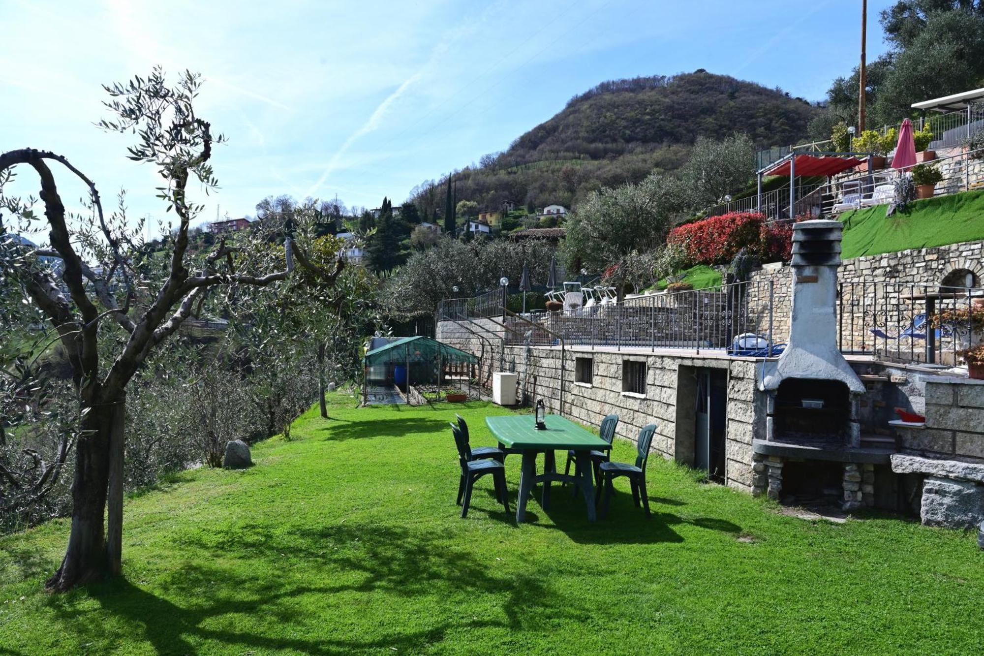 Casa Elka Residence Lake View And Pool By Garda Domus Mea Pieve  Zewnętrze zdjęcie